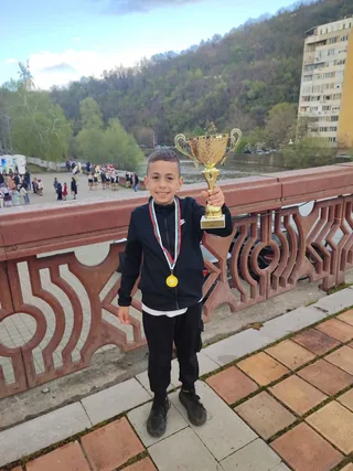 Снимка от постижения на ученици 12